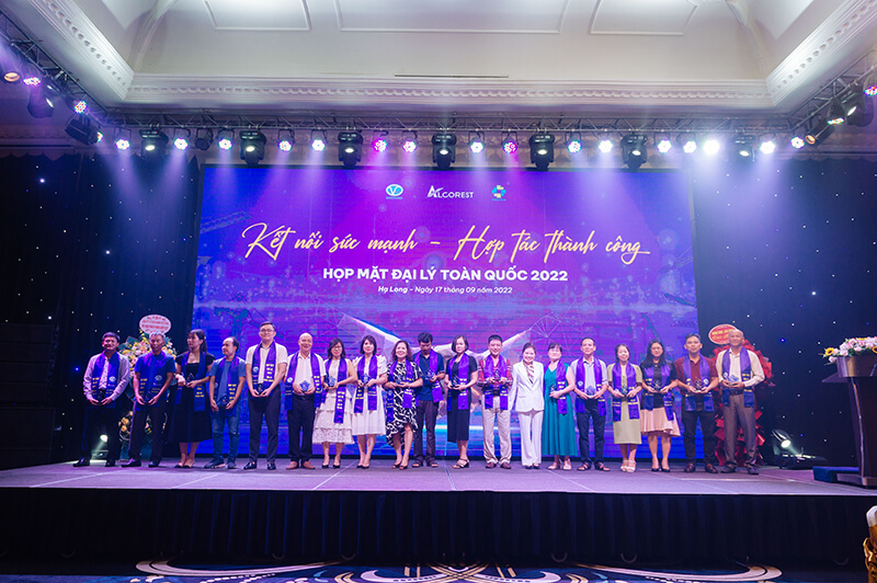 Sự kiện Họp mặt đại lý toàn quốc năm 2022 của Alcorest với thông điệp “Kết nối sức mạnh – Hợp tác thành công”